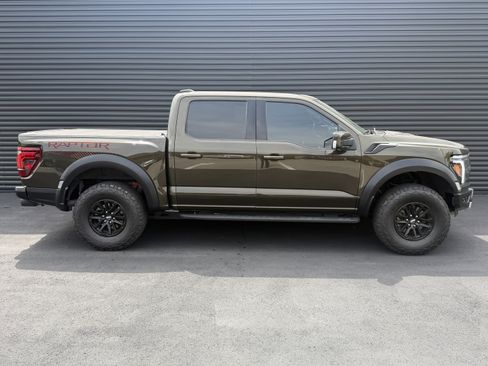 Used 2024 Ford F150 Raptor AWD/4WD image 8