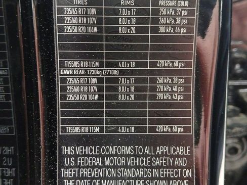 Used 2023 Land Rover Range Rover Evoque R-Dynamic SE image 29