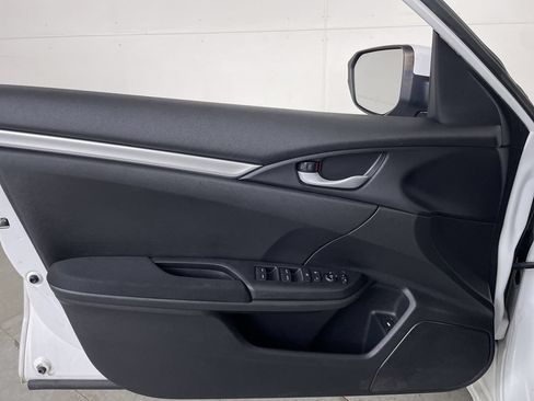 Used 2019 Honda Civic LX image 10
