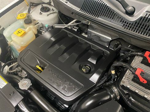 Used 2011 Jeep Compass Latitude image 18