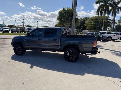 Used 2015 Toyota Tacoma PreRunner w/ Convenience Package image 5