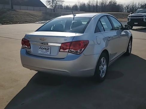 Used 2012 Chevrolet Cruze LT image 8