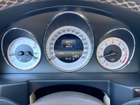 Used 2015 Mercedes-Benz GLK 350 4MATIC image 26