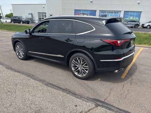 Used 2023 Acura MDX SH-AWD w/ Advance Package image 11