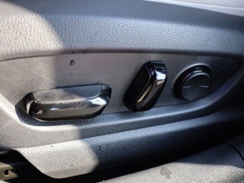 Used 2024 Lexus UX 250h F Sport image 13