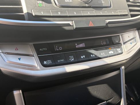 Used 2014 Honda Accord Sport image 25