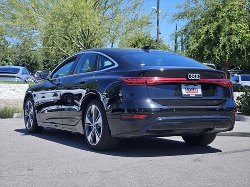 Used 2024 Audi Q8 e-tron Premium AWD/4WD image 9