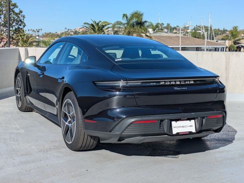 New 2025 Porsche Taycan image 3