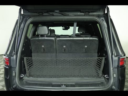 Used 2022 Jeep Wagoneer Series III w/ Premium Group I image 17