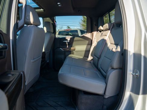 Used 2019 Chevrolet Silverado 1500 LT Trail Boss image 20