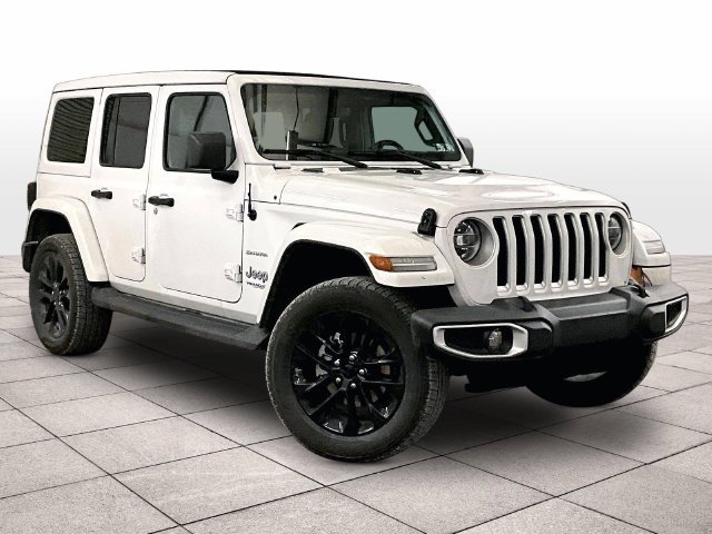 Used 2021 Jeep Wrangler Unlimited Sahara AWD/4WD image 2