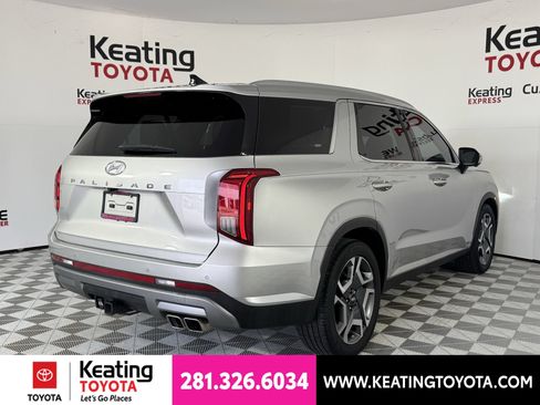 Used 2024 Hyundai Palisade Limited FWD image 5