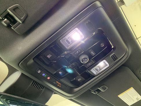 New 2026 Chevrolet Tahoe Premier w/ Sun And Tow Package image 31