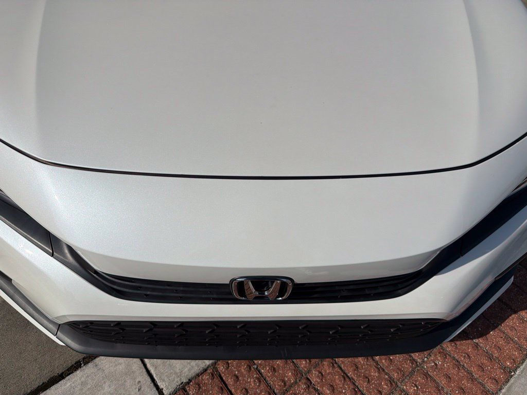 Used 2023 Honda Civic Sport image 12
