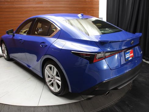 Used 2021 Lexus IS 300 w/ Comfort Package RWD image 9