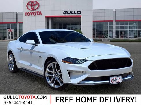 Used 2022 Ford Mustang GT Premium RWD image 1