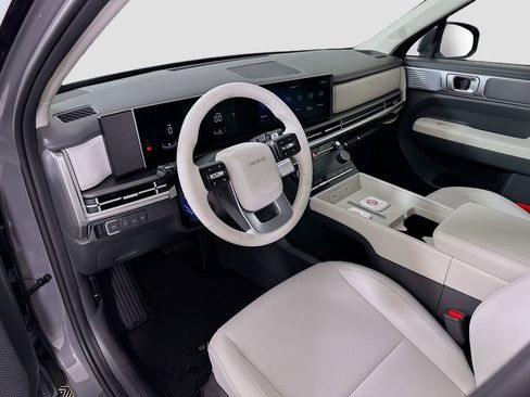 New 2026 Hyundai Santa Fe SE image 9