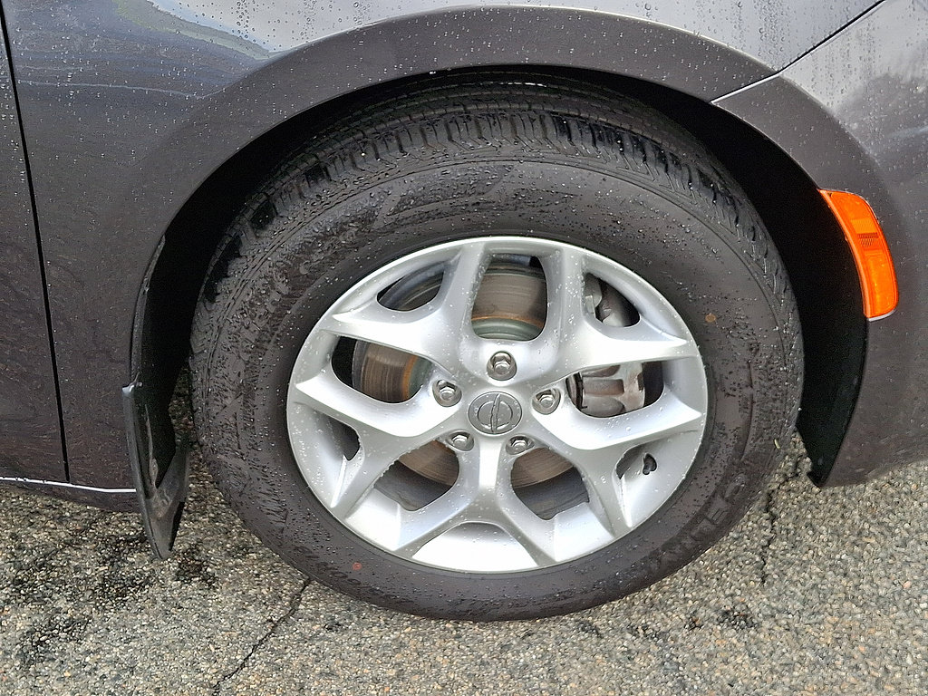 Certified 2020 Chrysler Pacifica Touring-L Plus w/ Tire & Wheel Group FWD image 19