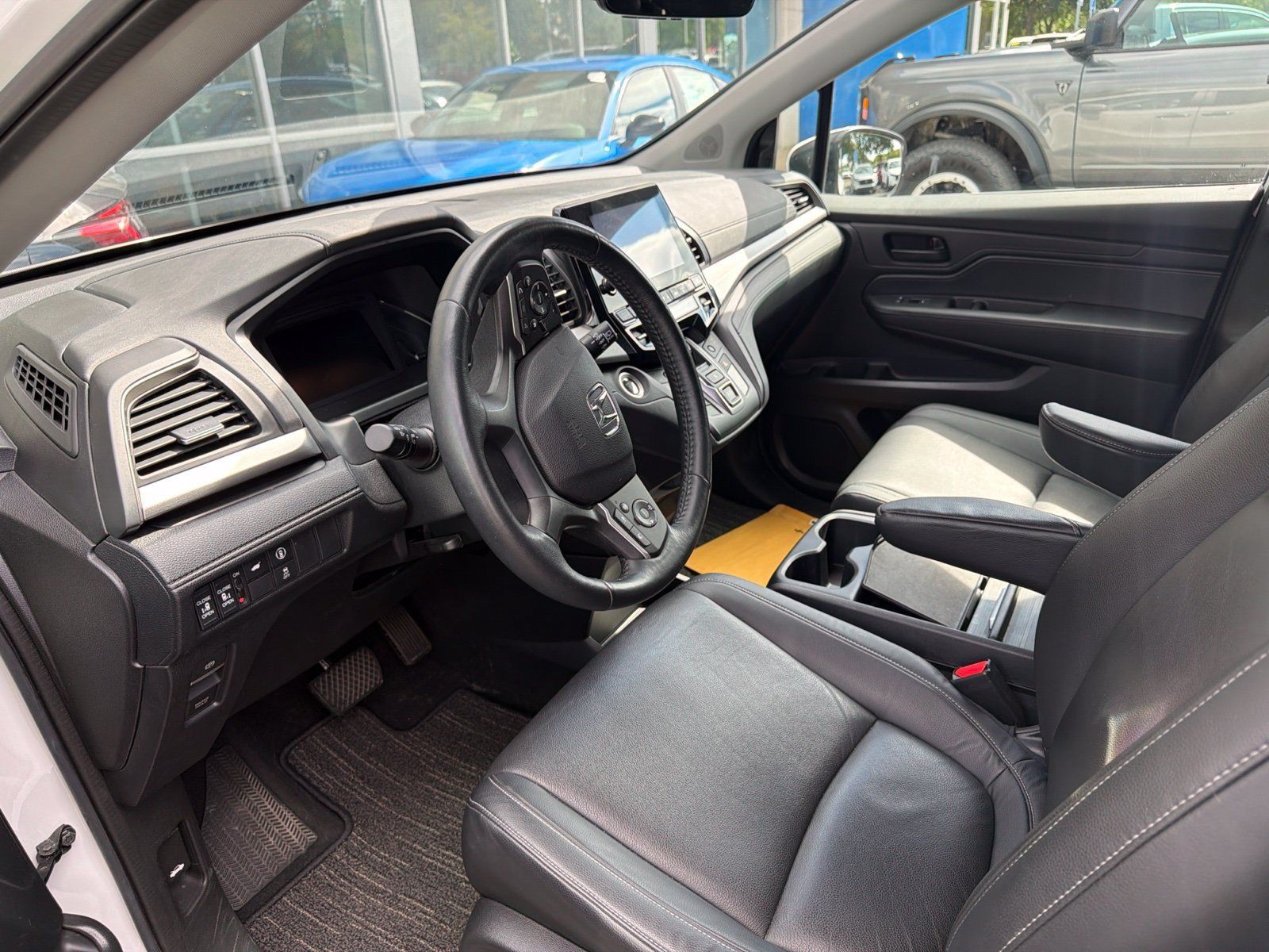 Used 2023 Honda Odyssey EX-L image 20