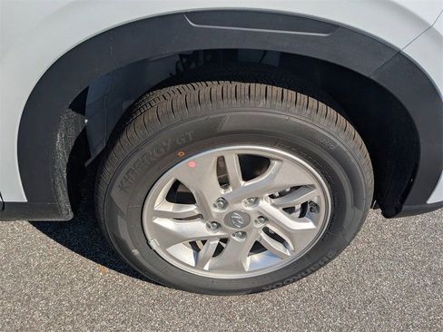 New 2026 Hyundai Venue SE image 10