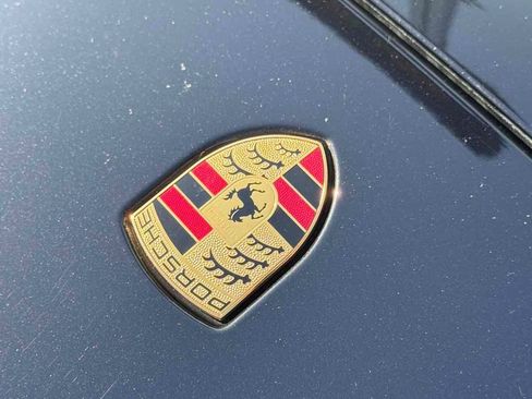 Used 2020 Porsche Cayenne AWD/4WD image 30