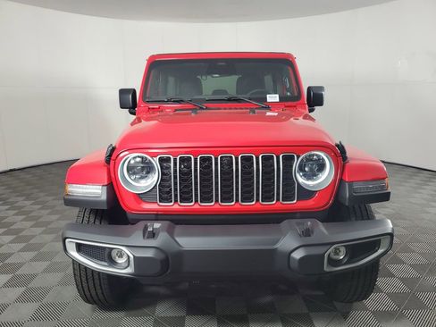 New 2025 Jeep Wrangler Sahara image 9