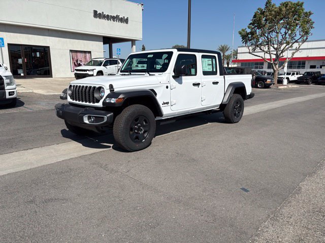 New 2026 Jeep Gladiator Sport AWD/4WD image 3