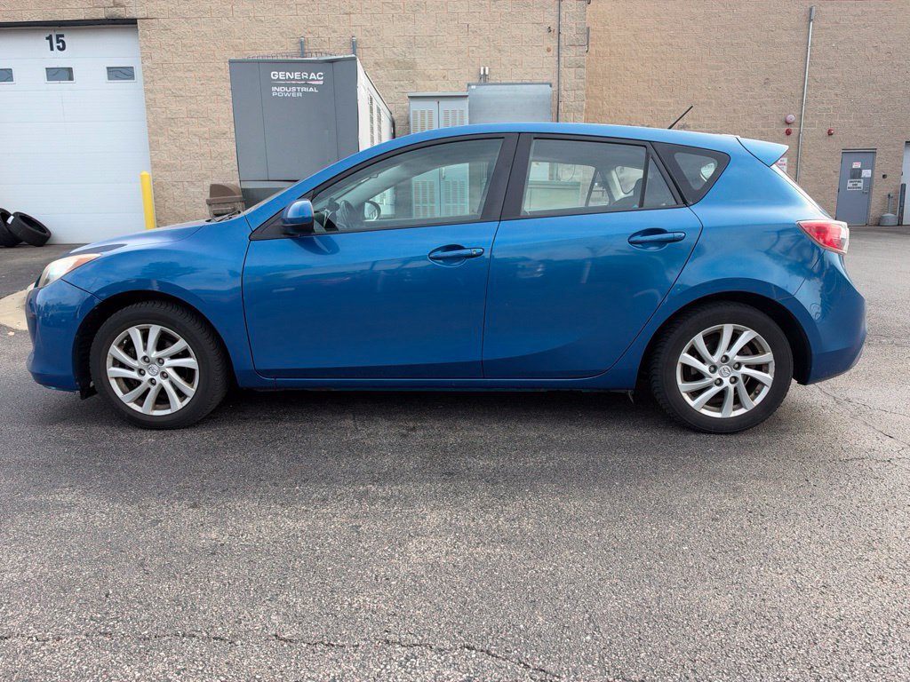 Used 2012 MAZDA MAZDA3 i Touring FWD image 11