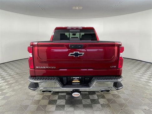 Used 2022 Chevrolet Silverado 1500 LTZ w/ LTZ Premium Package image 22