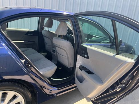 Used 2013 Honda Accord EX image 14