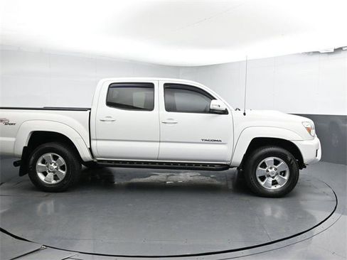 Used 2013 Toyota Tacoma 4x4 Double Cab image 15