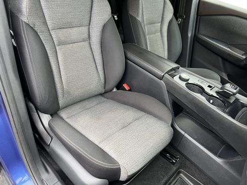 Used 2021 Nissan Rogue SV image 24