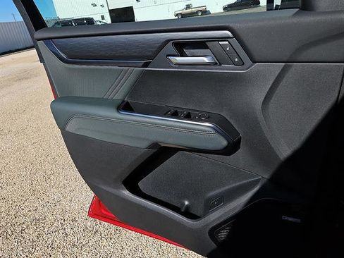 New 2026 GMC Acadia AT4 w/ LPO, Floor Liner Package image 13