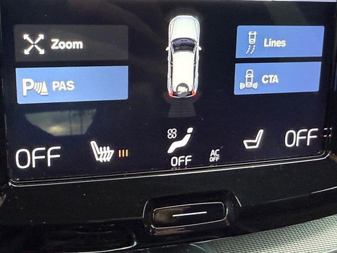 Used 2019 Volvo XC60 T5 R-Design image 23