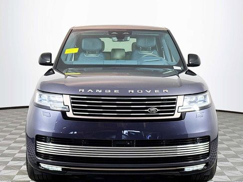 New 2025 Land Rover Range Rover SV image 2