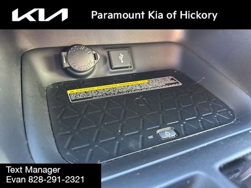 Used 2020 Toyota RAV4 XLE Premium image 25