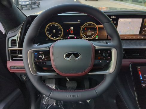 New 2026 INFINITI QX80 Autograph image 36
