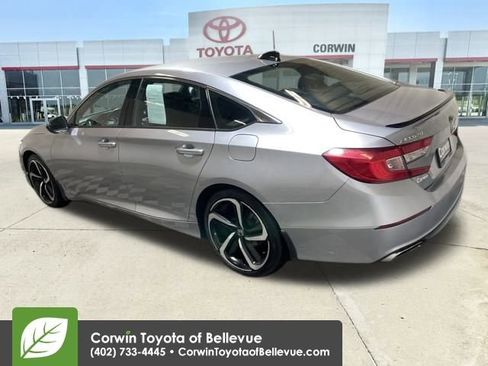 Used 2022 Honda Accord Sport image 3