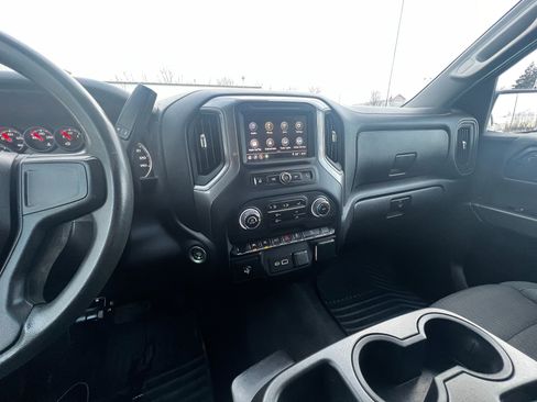 Used 2022 Chevrolet Silverado 1500 Custom Trail Boss image 14