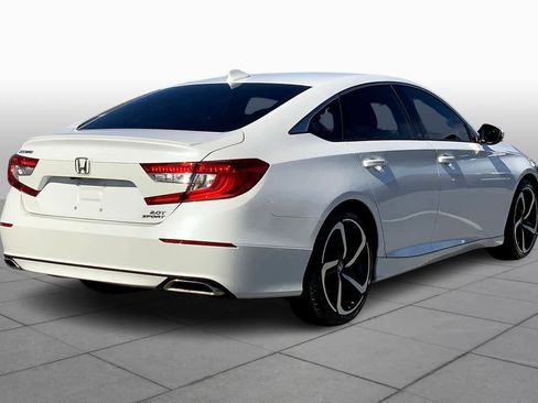 Used 2019 Honda Accord Sport image 12