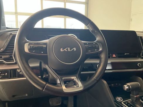 Used 2024 Kia Sportage SX image 14