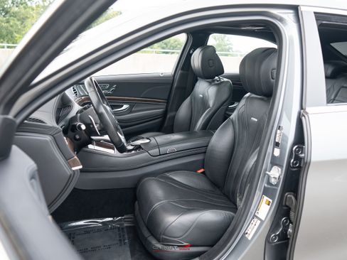 Used 2019 Mercedes-Benz S 63 AMG S 4MATIC Sedan image 16