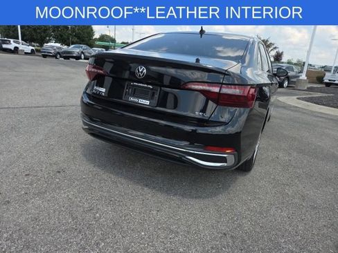 Used 2022 Volkswagen Jetta SEL FWD image 20