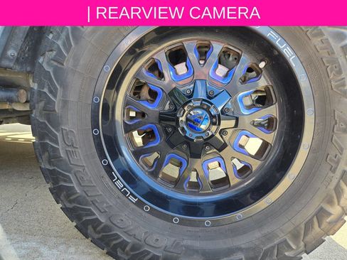 Used 2019 Jeep Wrangler Unlimited Sahara AWD/4WD image 6