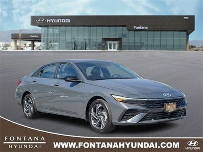 New 2025 Hyundai Elantra SEL