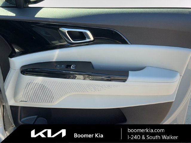 Used 2024 Kia Carnival SX Prestige FWD image 10