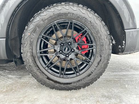 Used 2020 Ford Explorer ST w/ ST Street Pack image 21