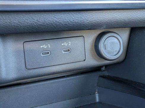 Used 2024 Nissan Rogue SV AWD/4WD image 22