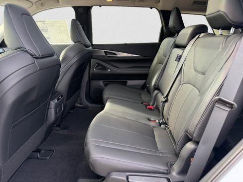 New 2026 INFINITI QX60 Luxe w/ Cargo Package AWD/4WD image 18