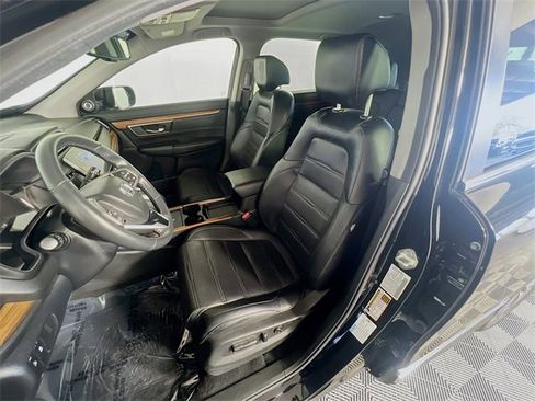 Used 2022 Honda CR-V Touring image 9